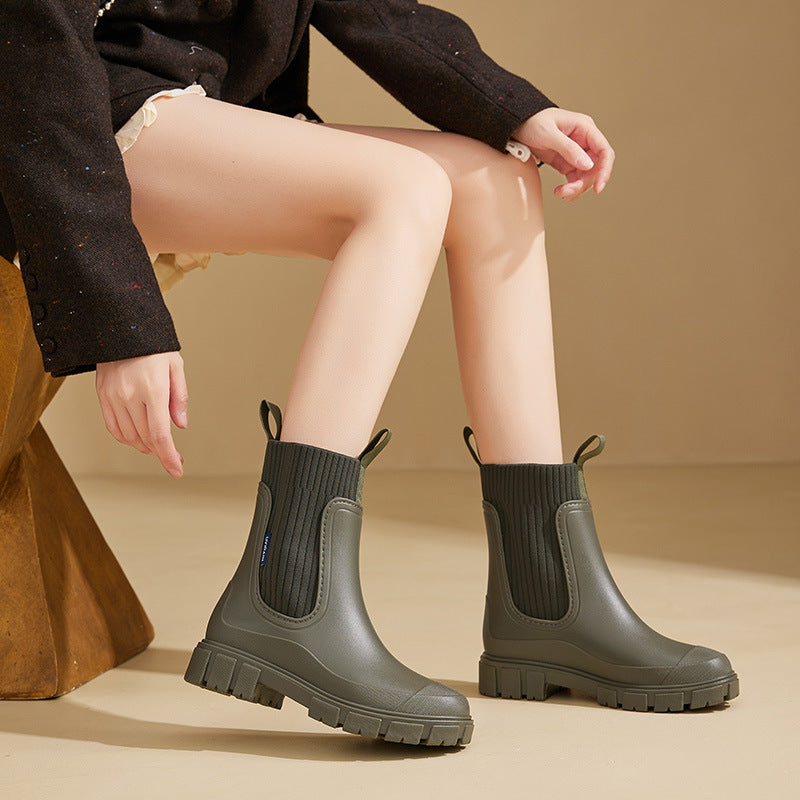 Rain Boots – Comfort & Style